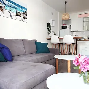  Apartment Americas Holidays